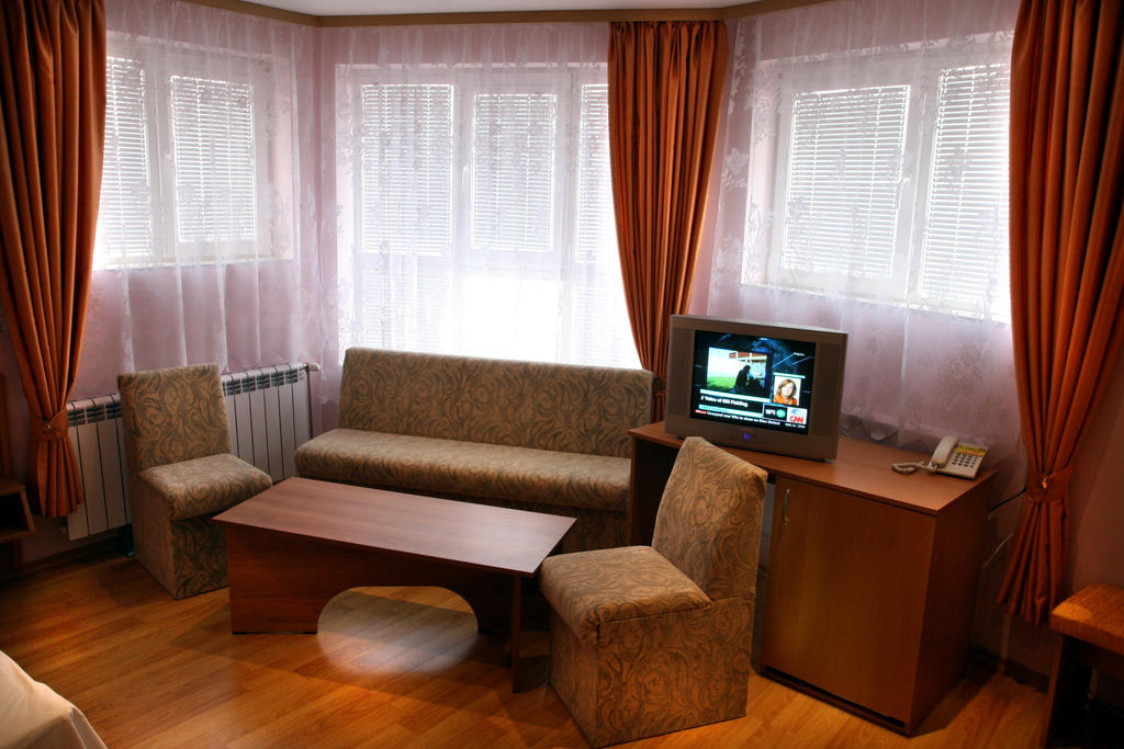 Hotel Mehdjarel ชูเมน ห้อง รูปภาพ